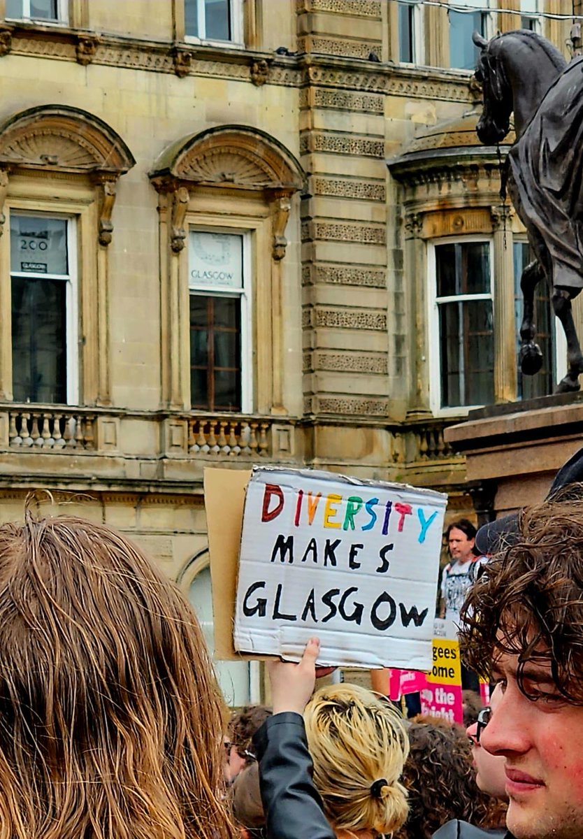 A fine day for some anti-fascism in Glasgow! #WeAreManyTheyAreFew