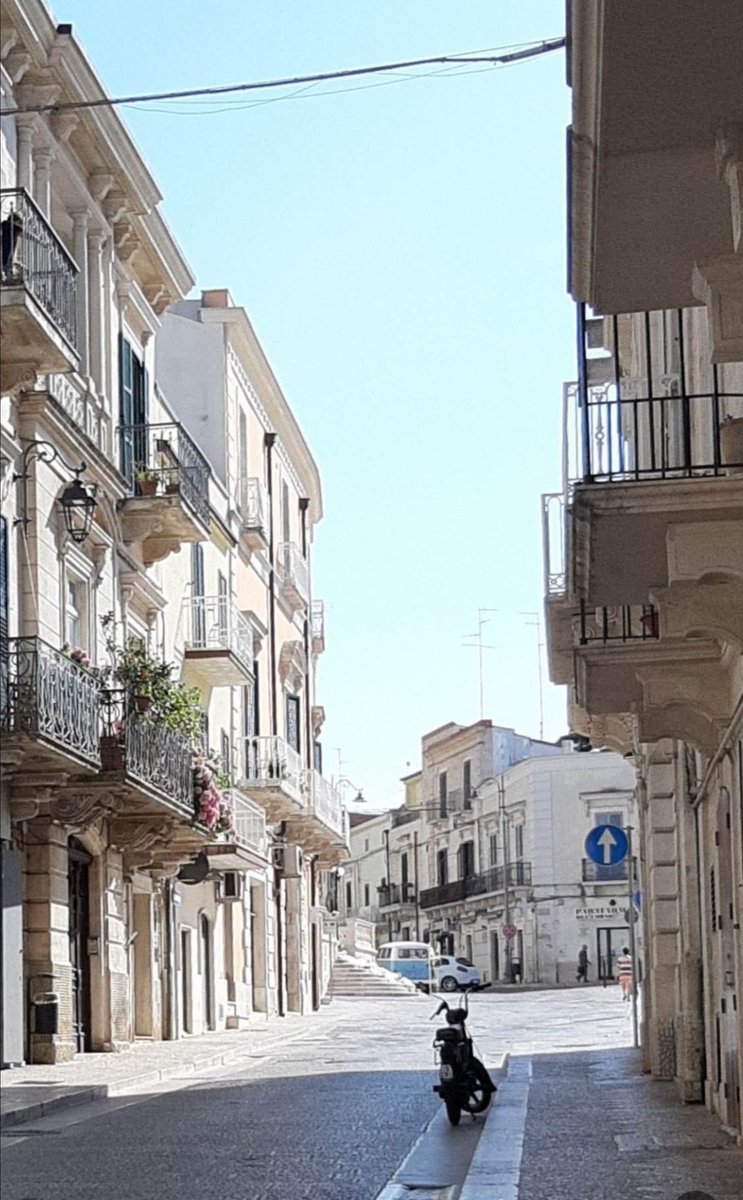 #Fotografía
Santeramo in Colle
" Piazza Garibaldi " Pr. ( Bari ) 📷 mia