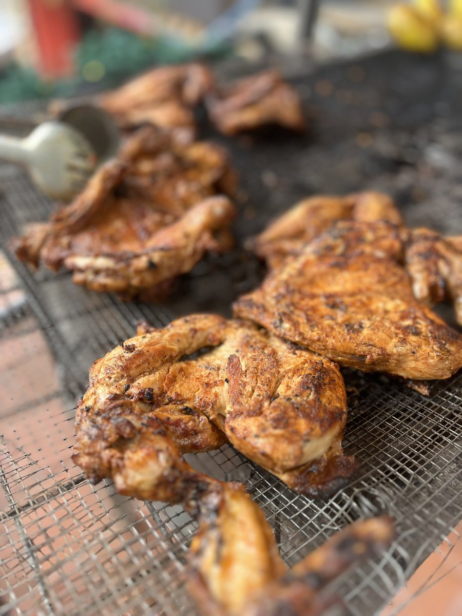 CoffeeAtLastUG's tweet photo. Juicy Chicken BBQ at Last! Looking for a lunch option, here’s one. #coffeeatlast #bbqsaturdays https://t.co/MKrQNZULAr