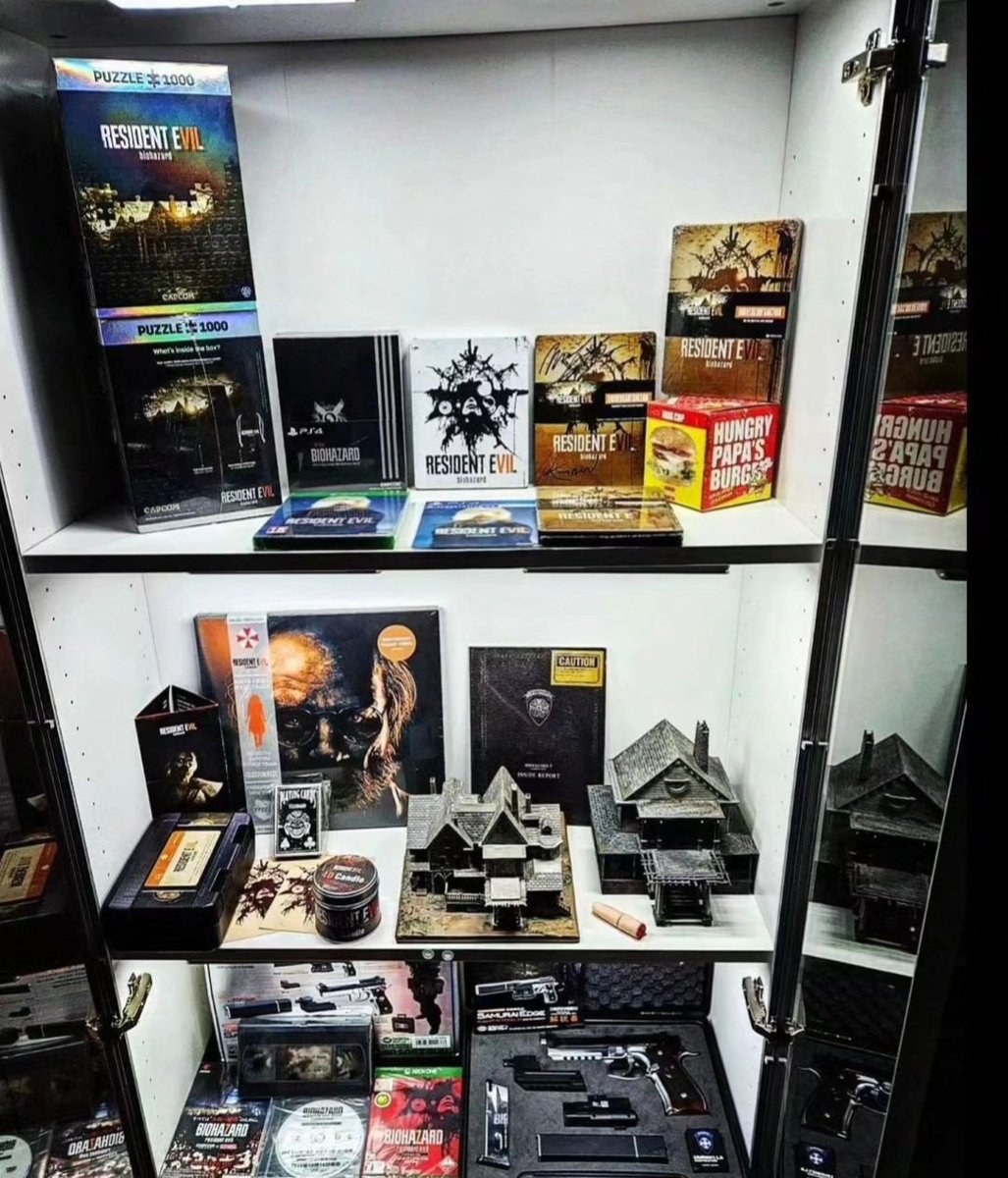 August 10th, Happy RE / BIO Day!

Today is the official Biohazard Day.

#residentevil #residentevilday #residentevilcollection #residentevilcollector #residentevilcollectors #biohazard #バイオハザード #REBHFun #survivalhorror #horrorcommunity #residentevil2 #re2 #residentevil3