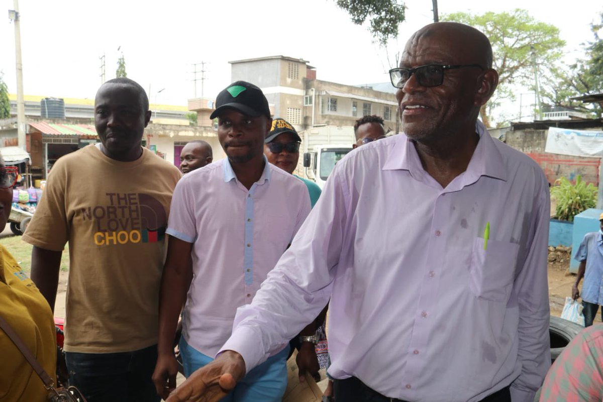 Ongoing performances 💯🔥🔥🫨
#enlighteningthesociety 
#internationalYouthDay2024
#CAD2024 
<a href="/AmplifiersYouth/">The Amplifiers Youth Organization(TAYO)</a> <a href="/OurKiota/">Knowledge In Our Tunnel Of Art(Kiota) CBO</a> @DSWKenya <a href="/StretchersYouth/">STRETCHERS YOUTH ORGANIZATION</a>