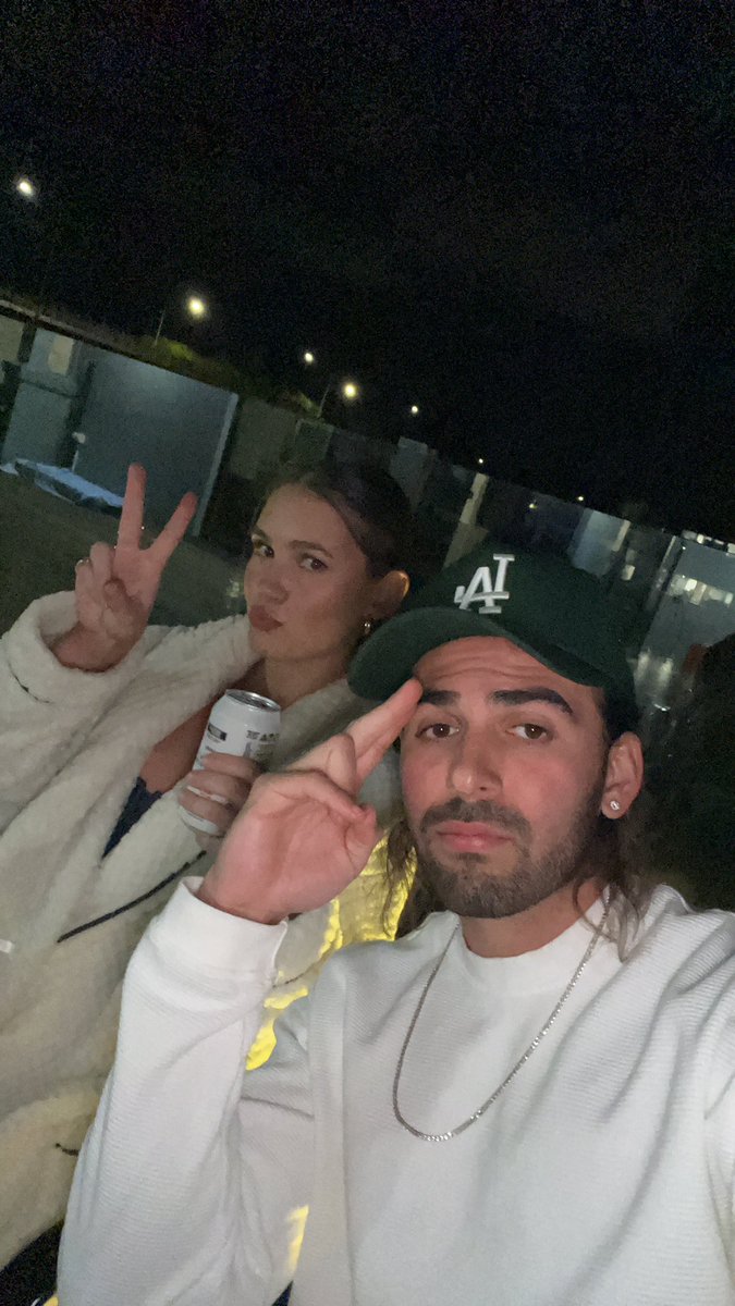 JayPras11's tweet photo. Happy Birthday to my baby Sister!! Love always 🙏🏽🤍 https://t.co/uS7hCXZglN