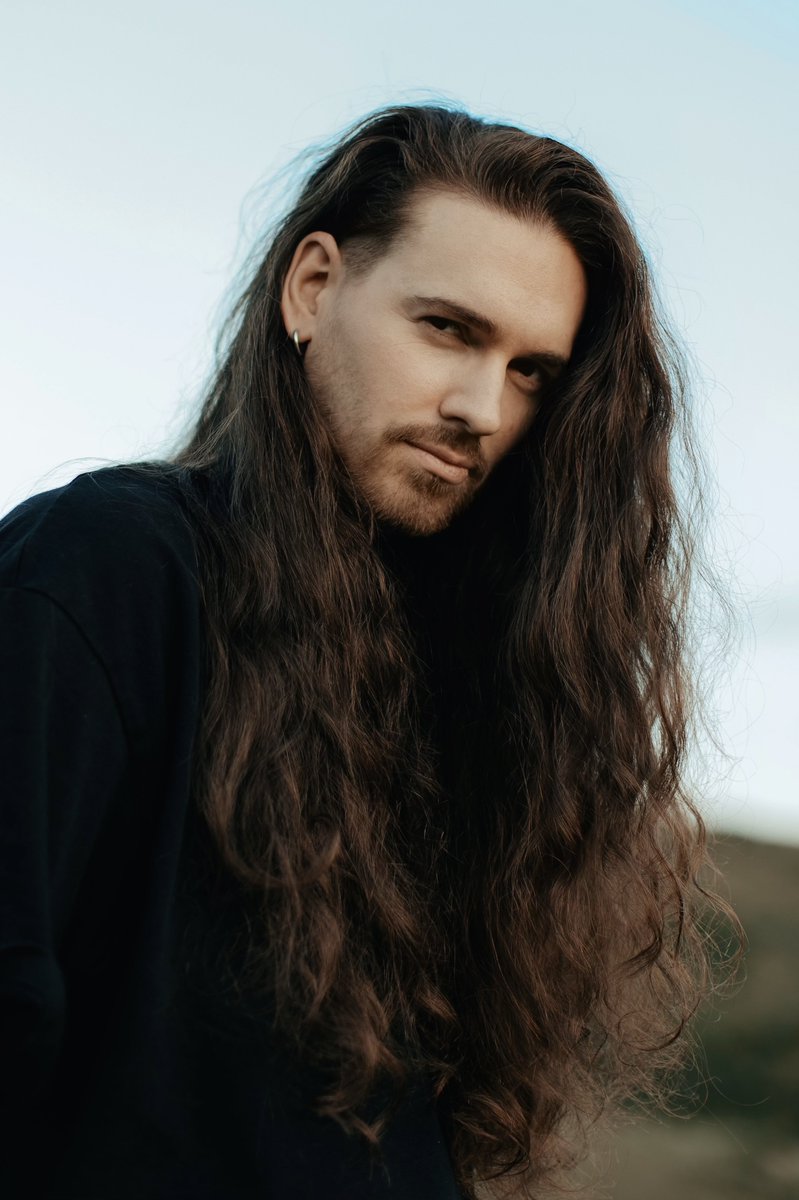 2020 / 2024

детишкам после химиотерапии эти волосы нужнее, поэтому принято решение всё состричь и направить на донорство