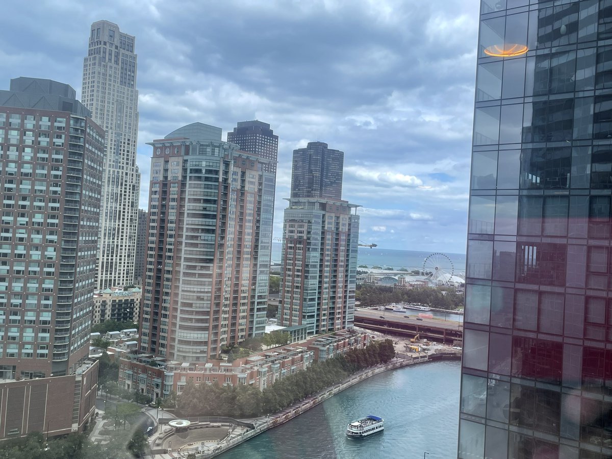 promila_agarwal's tweet photo. PGP Moment: Morning 4.50 AM. OMG, my presentation is not ready. I cant even ask AOM President to extend the deadline
Dont be so nice, Chicago. I have work to do. @AOMConnect #AOM24 #RoomView https://t.co/9RePQFTLIM