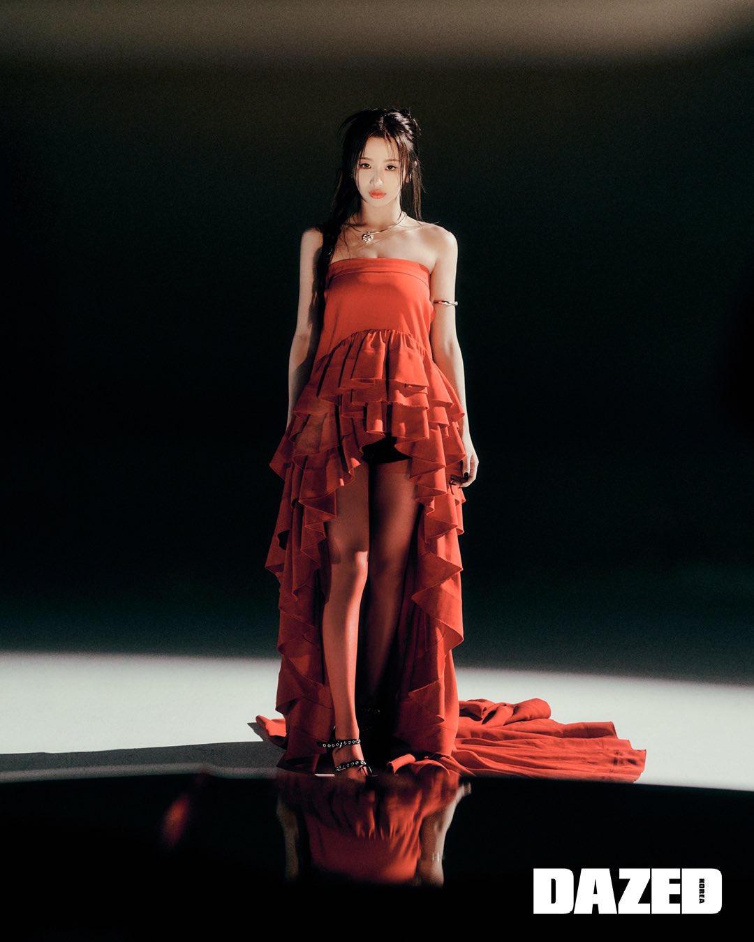 GUnLa9BWQAAikQh?format=jpg&name=large