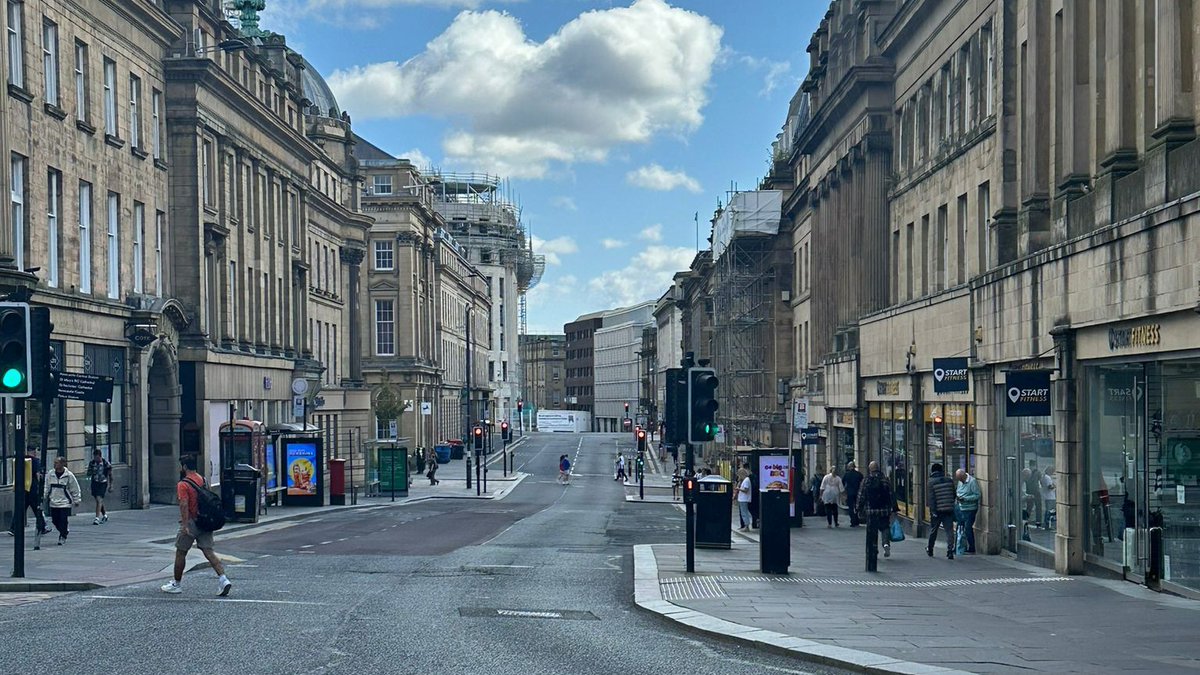 Market Street and Northumberland Street remain open and free of crowds in #Newcastle