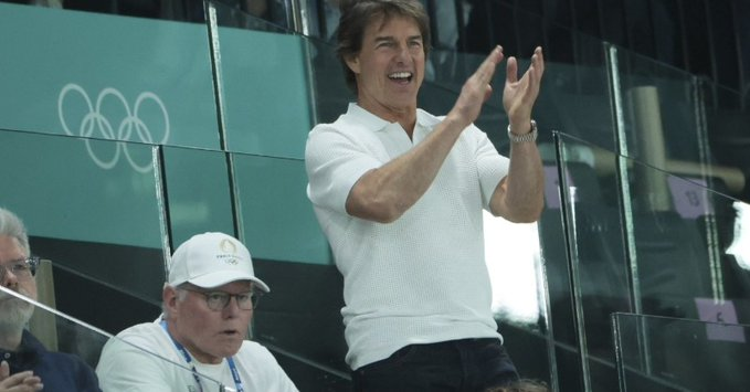 " Alors que Tom Cruise devrait jouer un rôle principal dans la cérémonie de clôture des Jeux olympiques de demain soir, des voix françaises et anglaises s'élèvent pour s'opposer à la participation de la star de #Scientology . Est-il trop tard pour faire capoter ce coup monté ...?