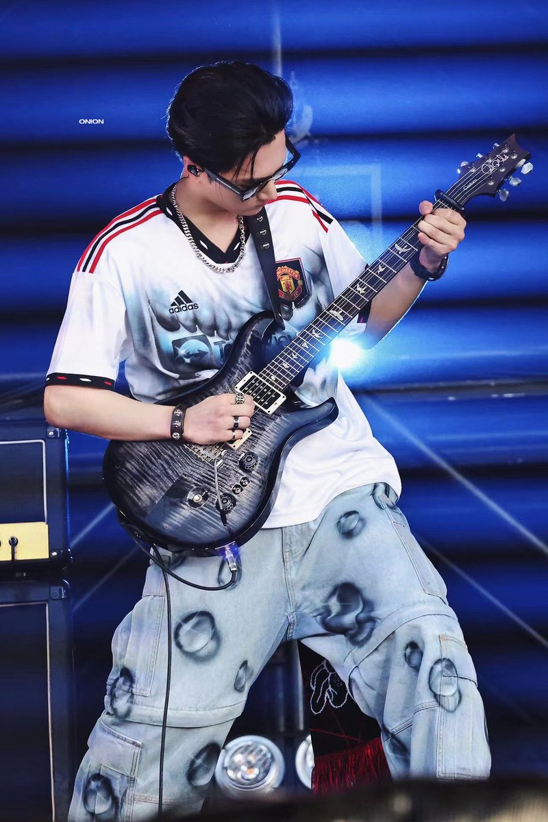 ZzzzOnJJing's tweet photo. 240810 ROCK IN JAPAN FESTIVAL

#JAY #제이 #종성  #ジェイ  
#ENHYPEN  #엔하이픈  #エンハイプン https://t.co/bauHllm0Ao