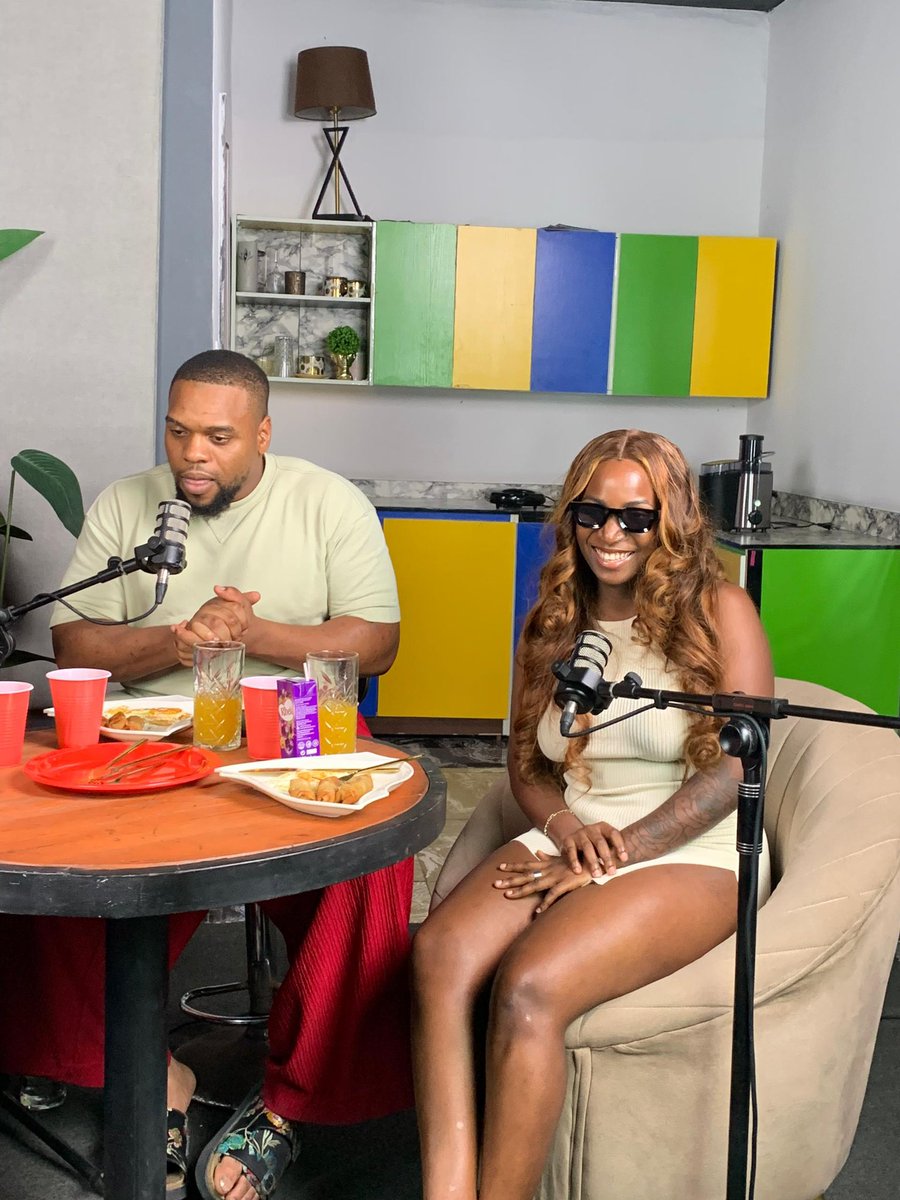 thedamigold's tweet photo. The beauty of life lies in its memories🤍
Saturday’s brunch with @_miracleop was such amazing one ❤️. Stay tuned for what’s coming up🤭📸
#bbnaija2024 #chefgold #damigold #teamtami https://t.co/jVCAy9HJPm