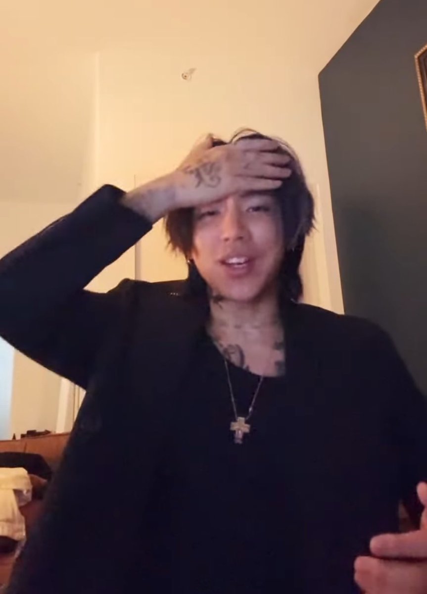 ♱ | 𝗧𝗛𝗘 𝗦𝗛𝗢𝗪 🎭 tweet media