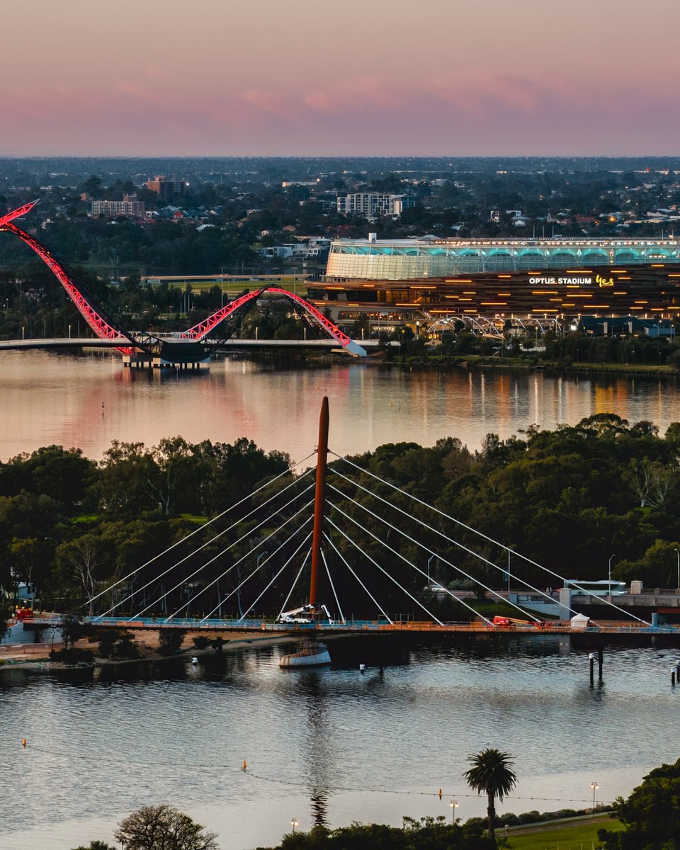 theaguiastudio's tweet image. The new Causeway Pedestrian and Cyclist Bridges are taking shape, promising a stunning new route over the Swan River. Can't wait to explore this Perth gem 😍
.
 . 
#cityofperth #perthisok #skyperth