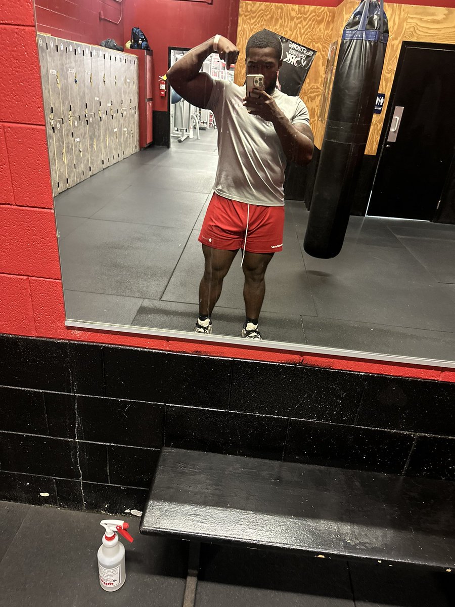 Rodrick“Dino🦖”McRae tweet media