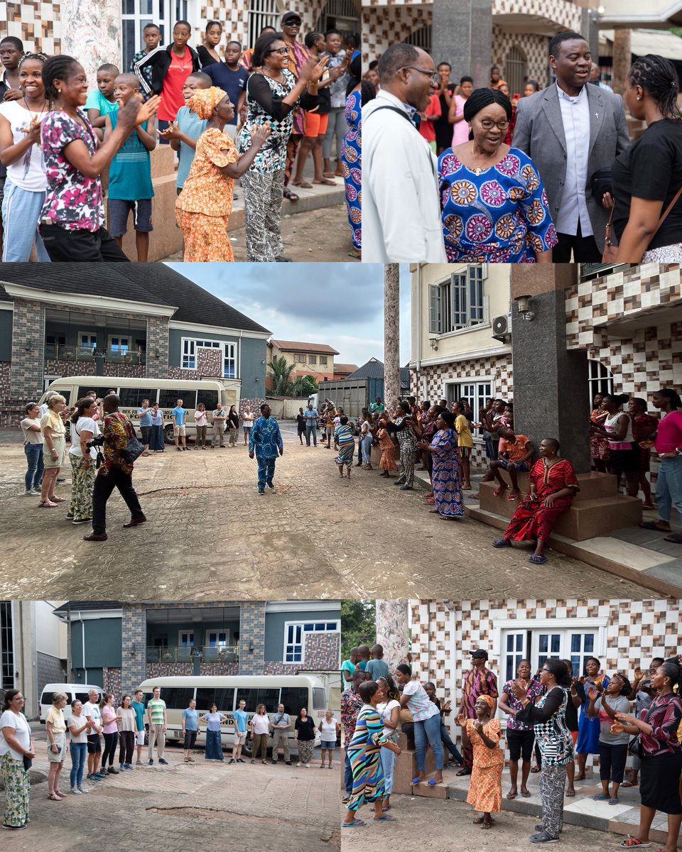 🤝 From Airport Negotiations to Village Celebrations 💃: Our Unforgettable Day2 

Our second day was all about traveling from Port Harcourt to Umunohu, the village where Emeka was born and where we would spend the rest of our journey. 

more in the comments ⬇️