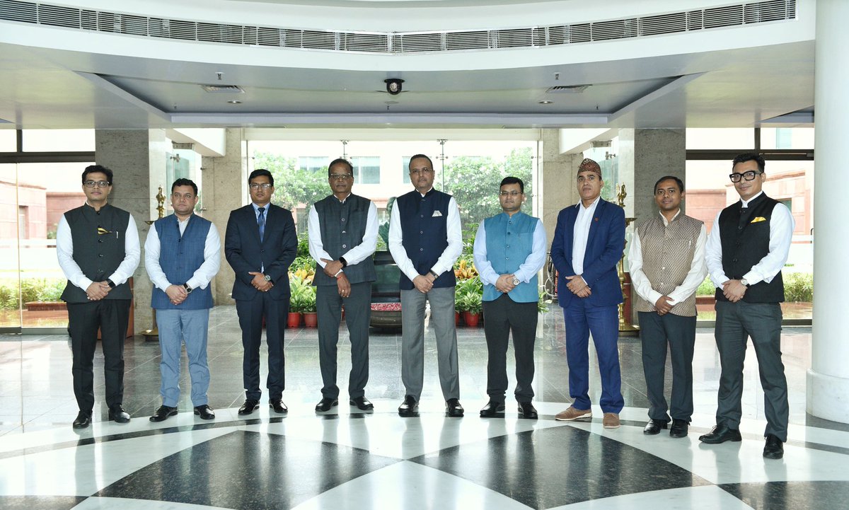 Randhir Jaiswal (@meaindia) on Twitter photo An important milestone in 🇮🇳-🇳🇵Space cooperation.
Today, <a href="/MEAIndia/">Randhir Jaiswal</a> and <a href="/NSIL_India/">NSIL</a> signed an MoU for grant assistance for the launch of the Munal satellite.
The satellite developed in Nepal, under the aegis of Nepal Academy of Science and Technology (NAST), will be launched An important milestone in 🇮🇳-🇳🇵Space cooperation.
Today, <a href="/MEAIndia/">Randhir Jaiswal</a> and <a href="/NSIL_India/">NSIL</a> signed an MoU for grant assistance for the launch of the Munal satellite.
The satellite developed in Nepal, under the aegis of Nepal Academy of Science and Technology (NAST), will be launched