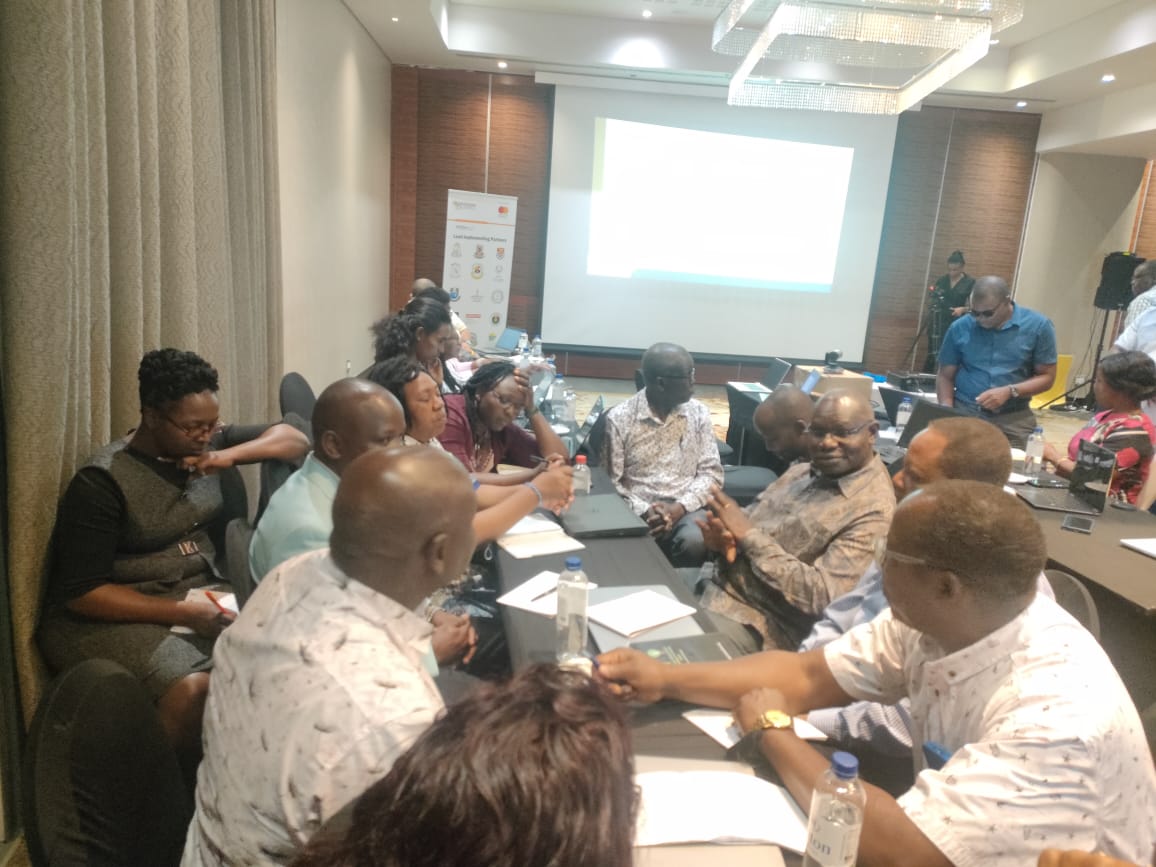 NakuruTubers's tweet image. Brilliant minds from Kenyan universities join forces at the #TAGDev2.0 launch! Alongside @NakuruTubers, we’re involved in brainstorming and crafting innovative solutions for young entrepreneurs. Stay tuned for life-changing updates! #RUFtriennial24