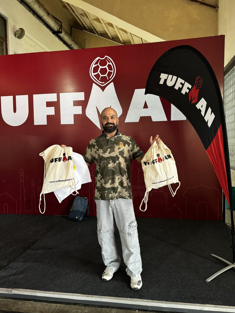 sethideeps's tweet photo. ๐โโ๏ธ Running Event by @TuffmanIndia at JLN, Delhi.
I am running 10.5 KMs ๐
#deepaksfitnessworld #tuffman #tuffwoman #deepaksjournal #tuffmanindia #tuffmandelhi #delhi #jln #running #runners #runnersofinstagram #runningman #runningcommunity #runnerslife #discipline https://t.co/Rv9fXv1q7B