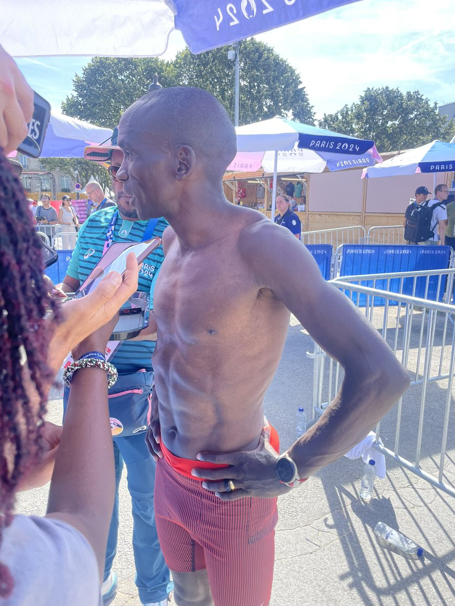 Larry Madowo tweet media