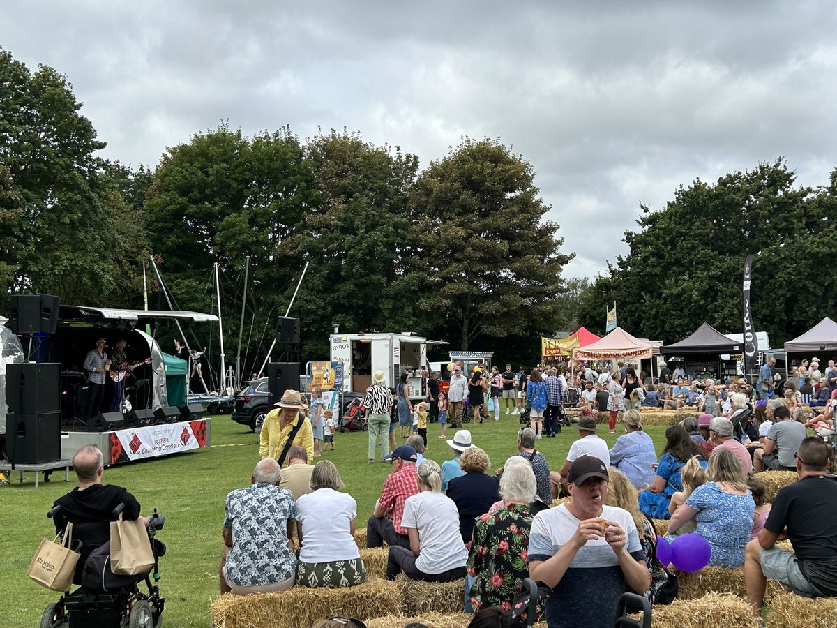 Uckfield Chamber of Commerce (@uckfieldchamber) on Twitter photo Proud to sponsor Weald on the Field… An event for absolutely everyone here in the heart of #Uckfield today… adjacent to The Civic Centre Uckfield and brilliantly organised by <a href="/UckfieldTC/">Uckfield Town Council</a> Proud to sponsor Weald on the Field… An event for absolutely everyone here in the heart of #Uckfield today… adjacent to The Civic Centre Uckfield and brilliantly organised by <a href="/UckfieldTC/">Uckfield Town Council</a>
