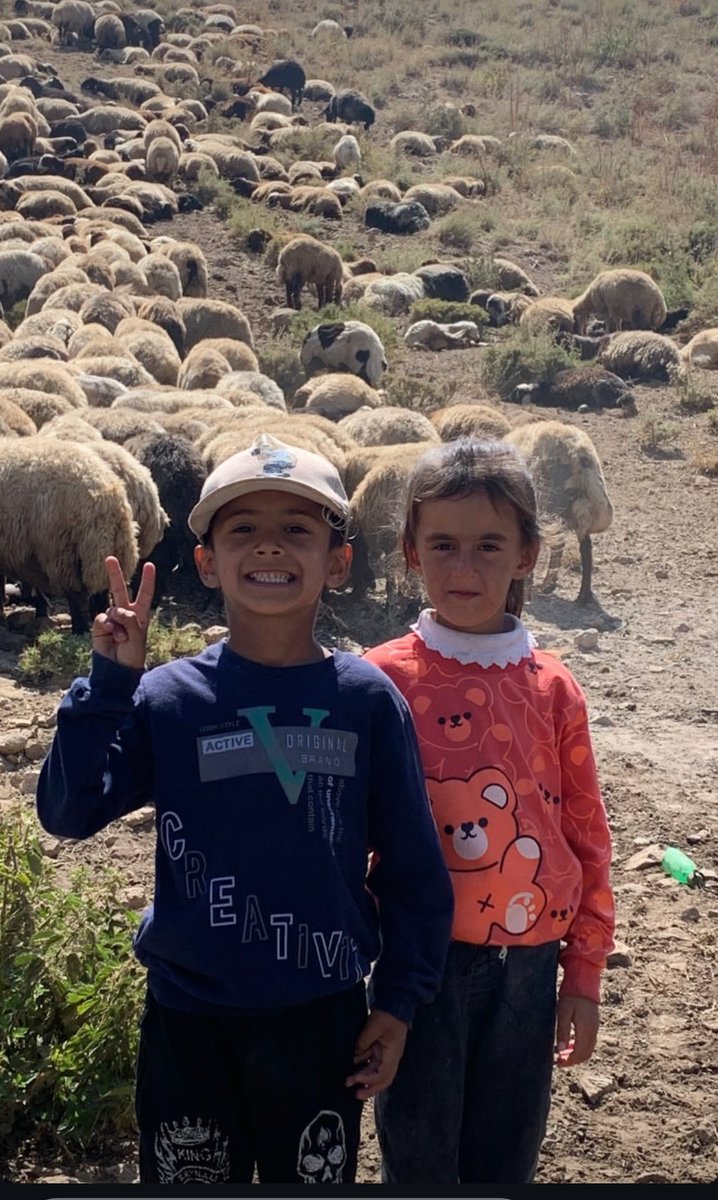Edrismahmudian's tweet photo. Good morning all

I am happy that I went on a photography trip again, I was eager to see these simple and beautiful people again. I have been among them for several days. Very lovely and hospitable Sunburnt children that I would like to talk to at any time.

Dalanpar https://t.co/f8HHW6Hoku