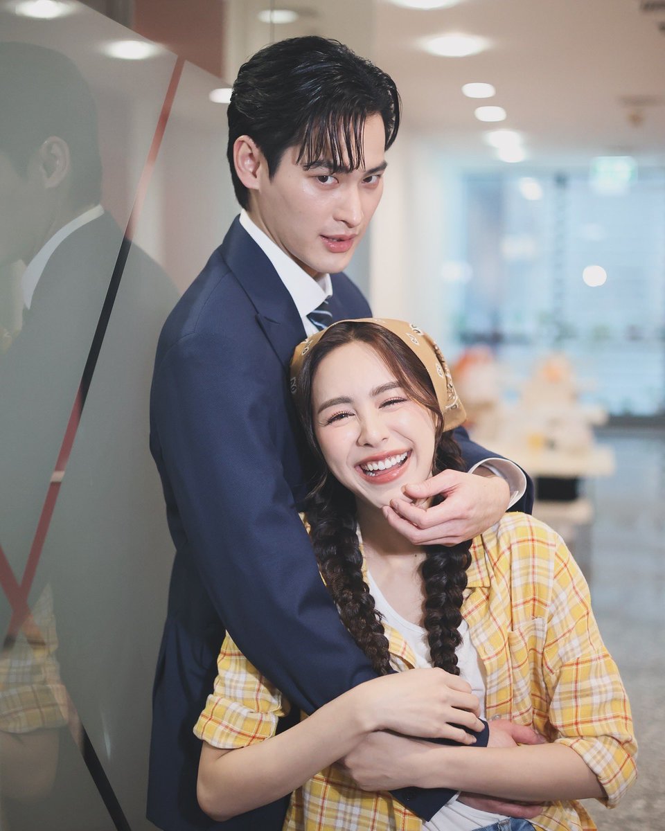 shebee_ipr's tweet photo. ล็อคหัวใจให้เธอไปแล้ว ก็ต้องสู้เพื่อรัก..อีกครั้งคืนนี้ 20.20 น.📍

#ดวงใจเทวพรหม 
#พรชีวัน.ep7
#number_9th #เก้านพเก้า
#punpreedee #พีพีปุญญ์ปรีดี 
#goodfeelingtv3 
#ดูทีวีกด33 #ดูมือถือกด3Plus
#เก้าพีพี https://t.co/U556qVkEMv