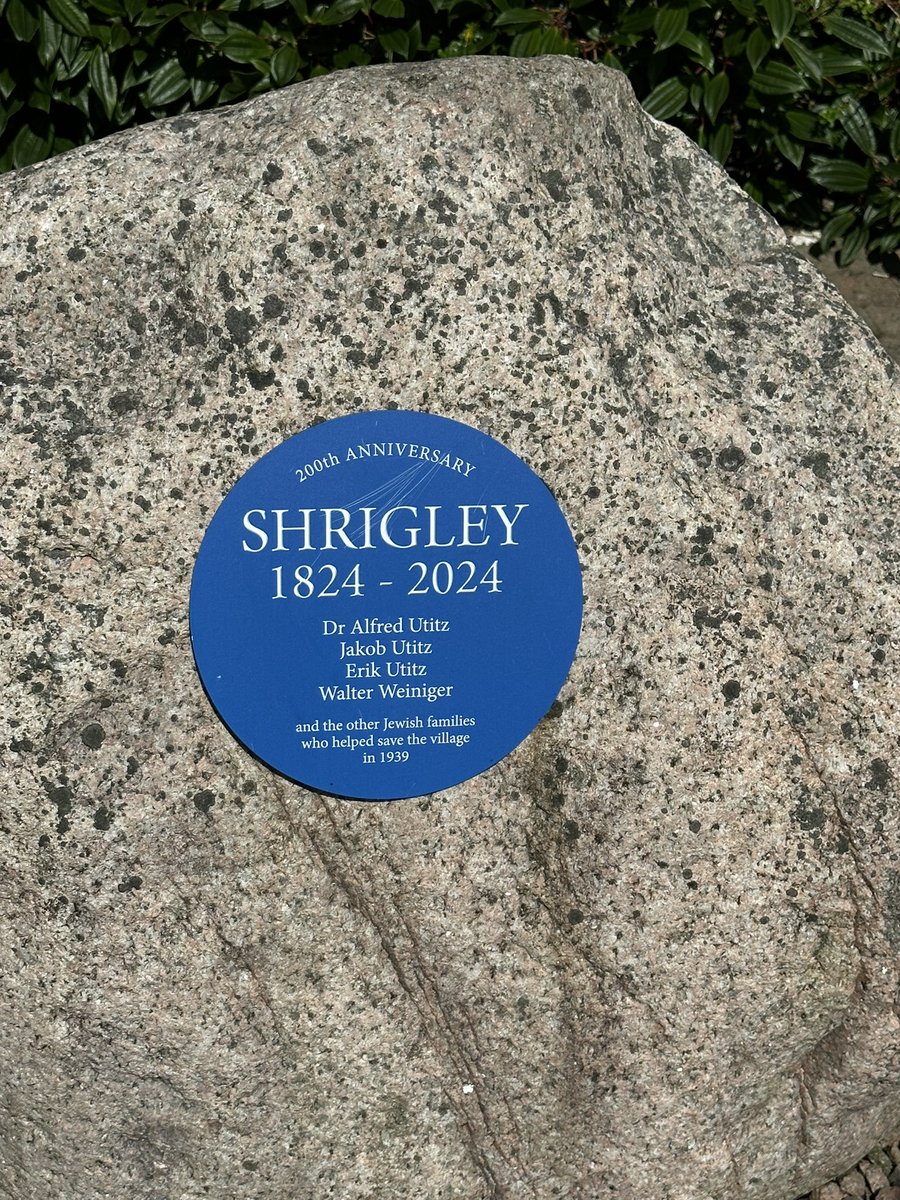 Busy morning in Shrigley <a href="/nmdcouncil/">NewryMourneDown</a> celebrating 200 years of the village. Heritage project funded by <a href="/HeritageFundNI/">The National Lottery Heritage Fund NI</a> preserving the very significant international importance of Shrigley through photography and literature. An honour to be asked to unveil the
