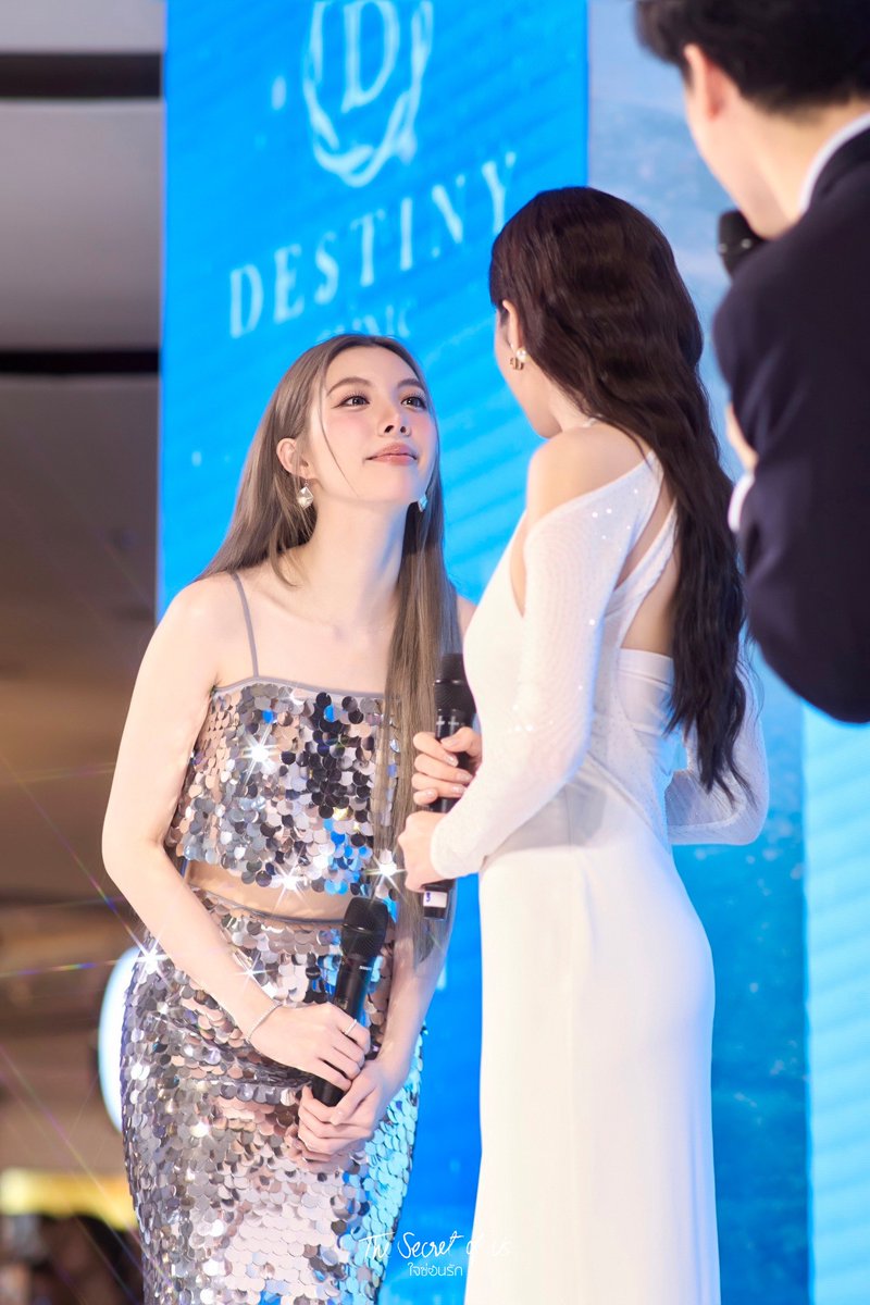 SOU_Ch3Official's tweet image. 😳 น่ารักเกิน 🫵

#หลิงออม​ #lingorm