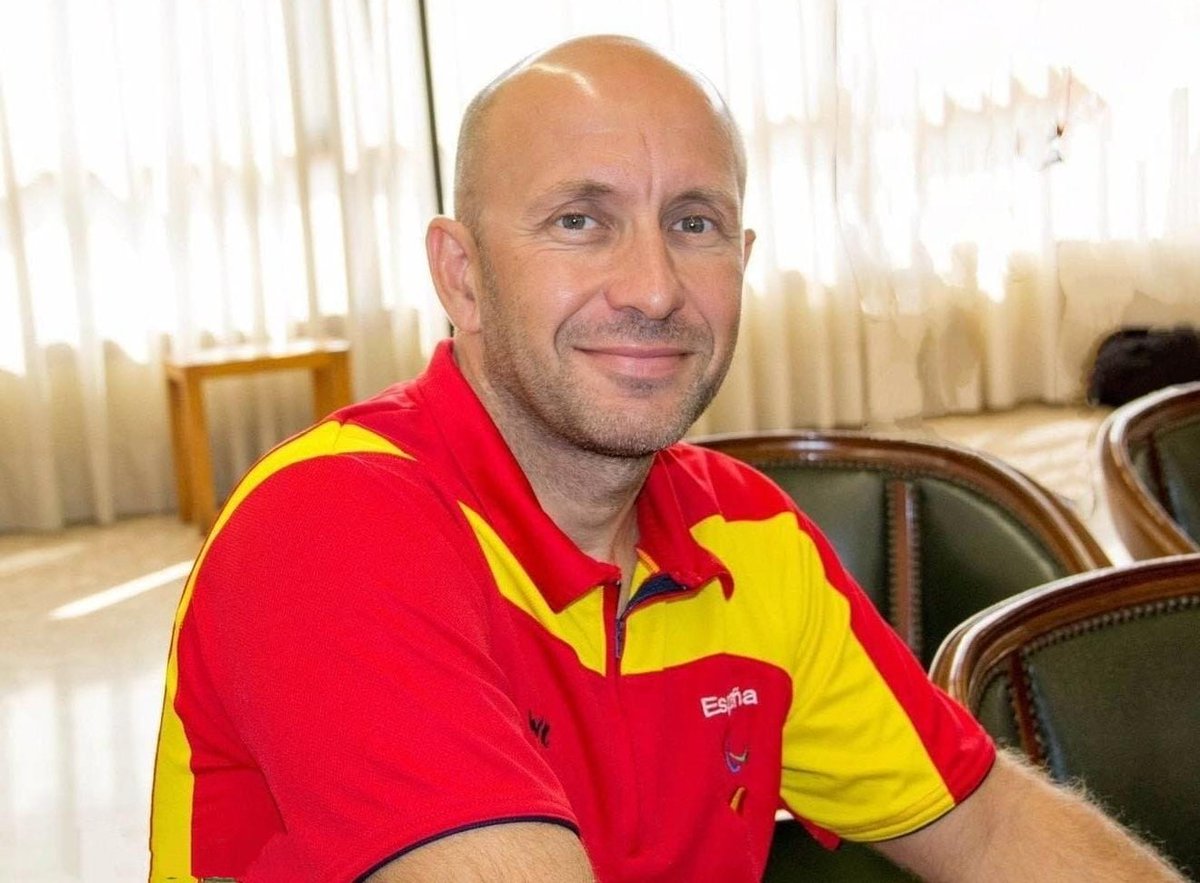 dxtadaptado.com (@dxtadaptado) on Twitter photo #Paris2024 Unos Juegos por sorpresa para Vicente Gil, un veterano y aguerrido bracista 🏊♂️ El valenciano sufrió una lesión medular hace 30 años en un accidente de coche. Vivirá en París su sexta experiencia paralímpica 📰REPORTAJE de <a href="/JesusOrtizDXT/">Jesús Ortiz García</a> 👇
paris2024.dxtadaptado.com/unos-juegos-po… #Paris2024 Unos Juegos por sorpresa para Vicente Gil, un veterano y aguerrido bracista 🏊♂️ El valenciano sufrió una lesión medular hace 30 años en un accidente de coche. Vivirá en París su sexta experiencia paralímpica 📰REPORTAJE de <a href="/JesusOrtizDXT/">Jesús Ortiz García</a> 👇
paris2024.dxtadaptado.com/unos-juegos-po…