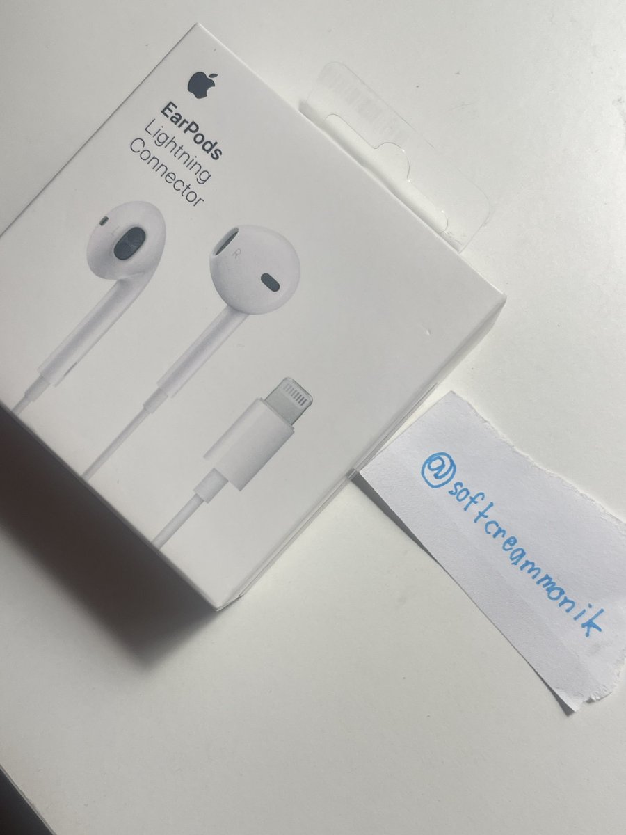 softcreammonik's tweet photo. ส่งหูฟังไอโฟนหัว lightning
500 รส พร้อมโอน 450 
ของแท้คับ โอนวันนี้ส่งให้พน.ได้ค่ะ

#ส่งต่อหูฟัง #ส่งต่อหูฟังไอโฟน
#หูฟังiPhone #หูฟังไอโฟน https://t.co/FVzxubFpKE