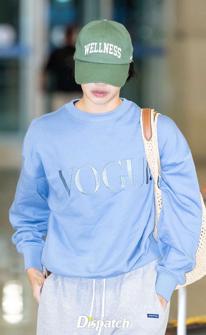 LISANATIONS tweet media