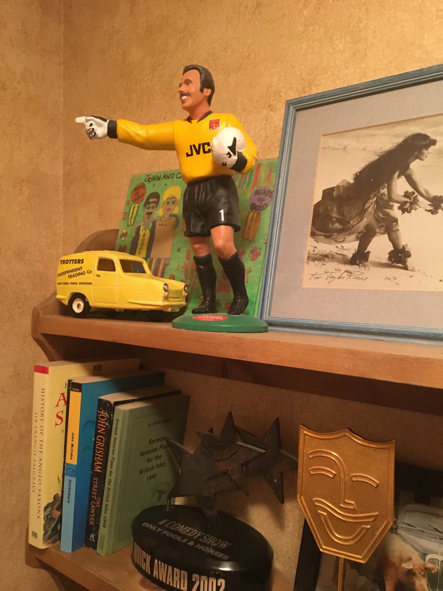 Carol Challis tweet media