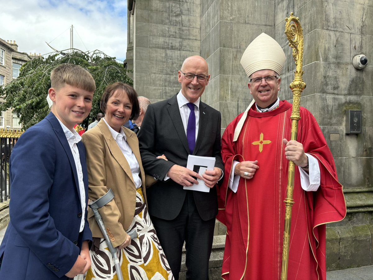 Lovely to attend the Ordination of the new Bishop <a href="/DunkeldDiocese/">Diocese of Dunkeld</a> Andrew McKenzie and to wish him well as he takes forward his service to our community.