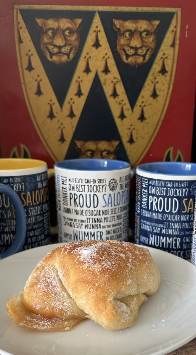 shroppiemon's tweet photo. Gotta love a #butterbun #Saturday in daggly #shropshire https://t.co/FKtg3WiKgS