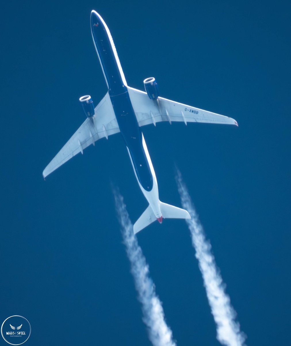 TheSnoopySnoop's tweet photo. #BA99 🇬🇧 British Airways
Airbus A350-1041, G-XWBB
Going over this evening, 478mph at 38,000ft (7.2 miles) 👀
Routing London Heathrow to Toronto
📸 Nikon Coolpix P1000
#avgeek #planespotting https://t.co/kejwfAFevN