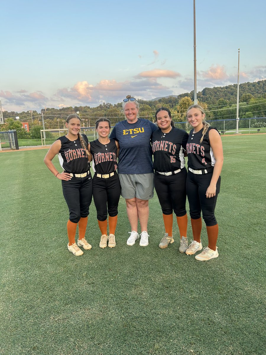 Sara Ritter (@sararitter03) on Twitter photo A very big thanks to <a href="/ETSUSoftball/">ETSU Softball</a> for an amazing camp yesterday! Lots of fun and work in just 3 hours i had a great time. <a href="/RickWagnerr/">RickWagner</a> A very big thanks to <a href="/ETSUSoftball/">ETSU Softball</a> for an amazing camp yesterday! Lots of fun and work in just 3 hours i had a great time. <a href="/RickWagnerr/">RickWagner</a>