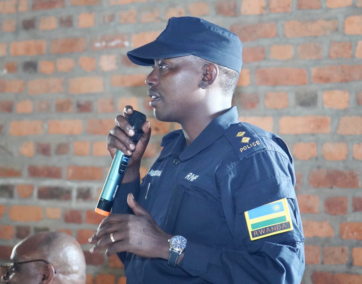 The Shyira Diocese Jomba Archdeaconry Buhuga Secondary School held a three-day Youth Camp from 07-09 August 2024, involving over 450 youths from four districts. 

The camp aimed to teach the word of God, fight against drugs, and prevent unplanned pregnancies.