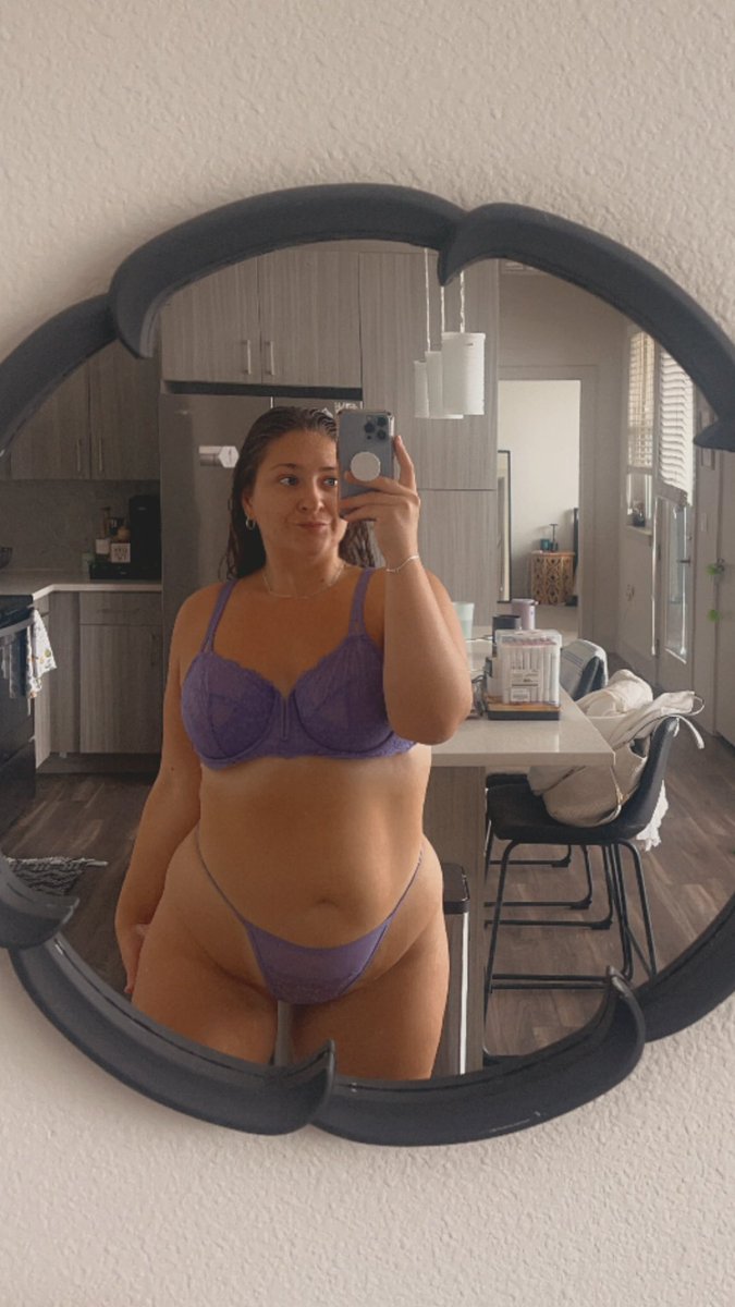 itssmebritt's tweet photo. Dreaming in purple 💜 https://t.co/o7w3SDGMR0