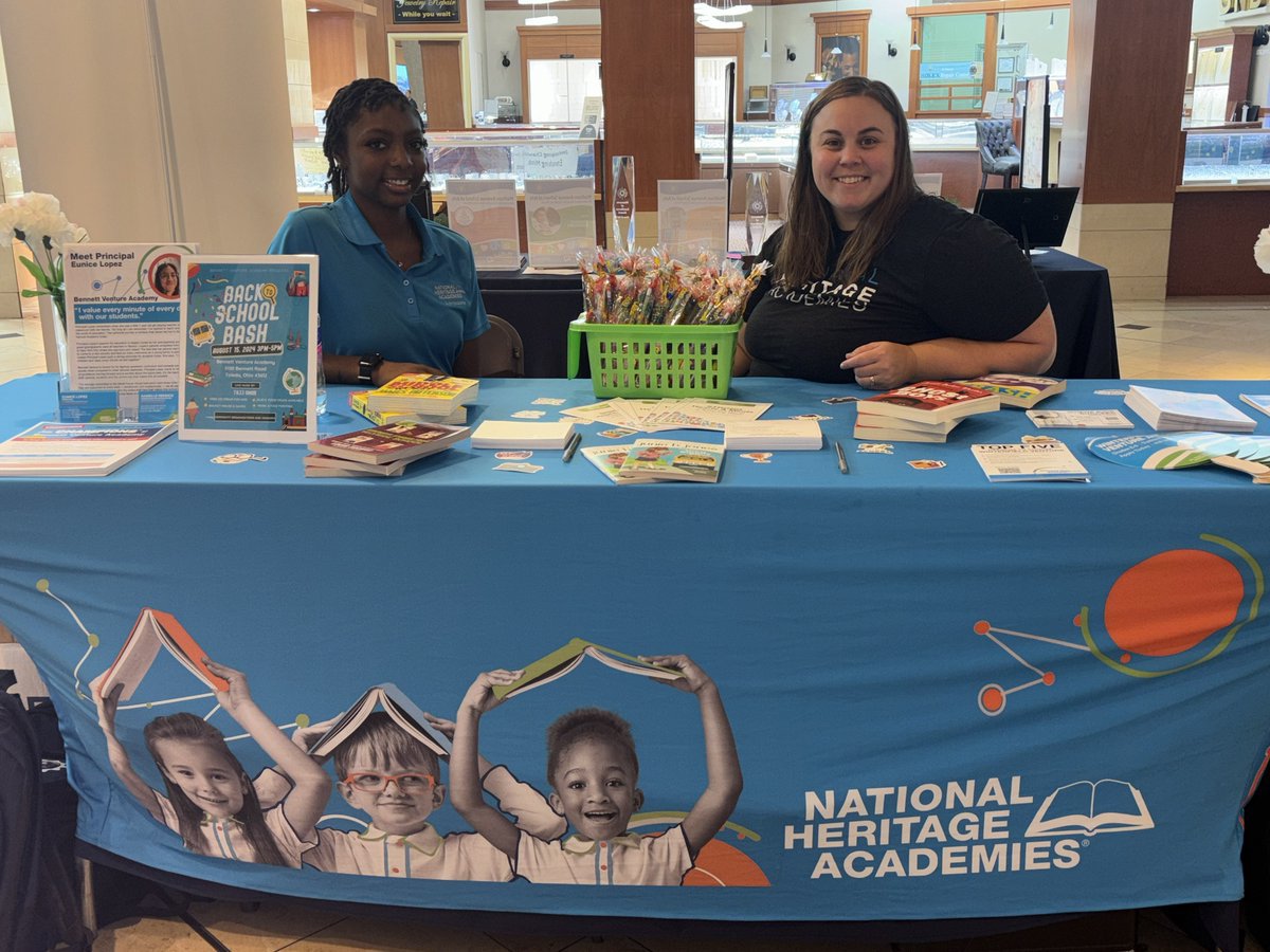 WinterfieldVA's tweet photo. Our Admissions Rep, Dean Bauman and Principal Scribner engaged with families today at the Back to School Fair hosted by Toledo Area Parent at Franklin Park Mall 10am-4pm. 

School starts Monday August 19th and you still have time if you are interested in enrolling. Limited slots. https://t.co/Mv48ZfltBa