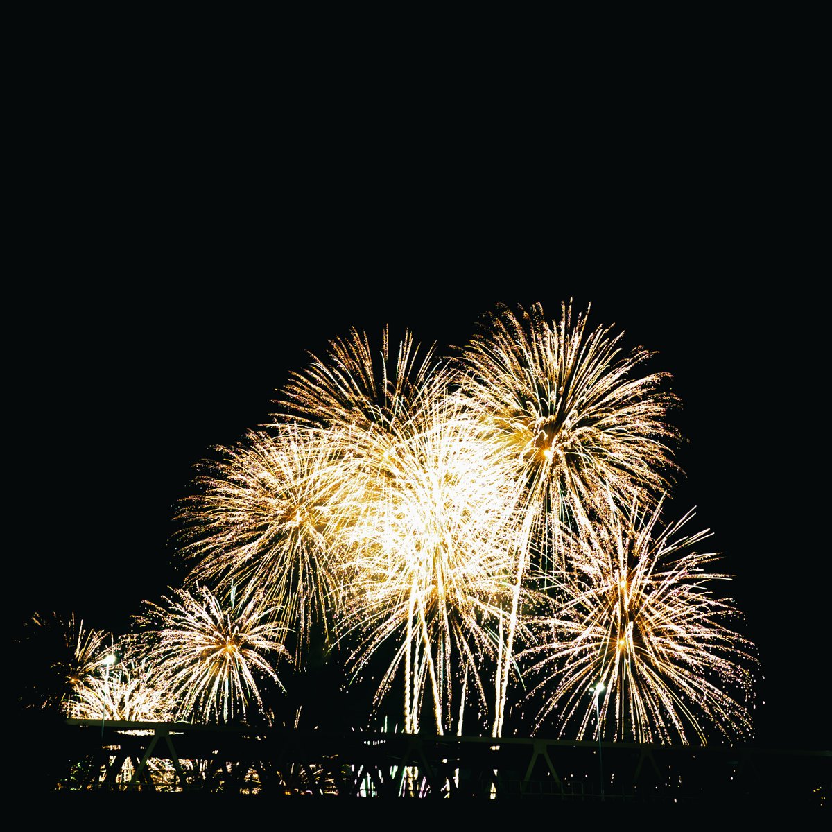 jack978397's tweet photo. 淀川花火大会 https://t.co/Gg4scZmoOT