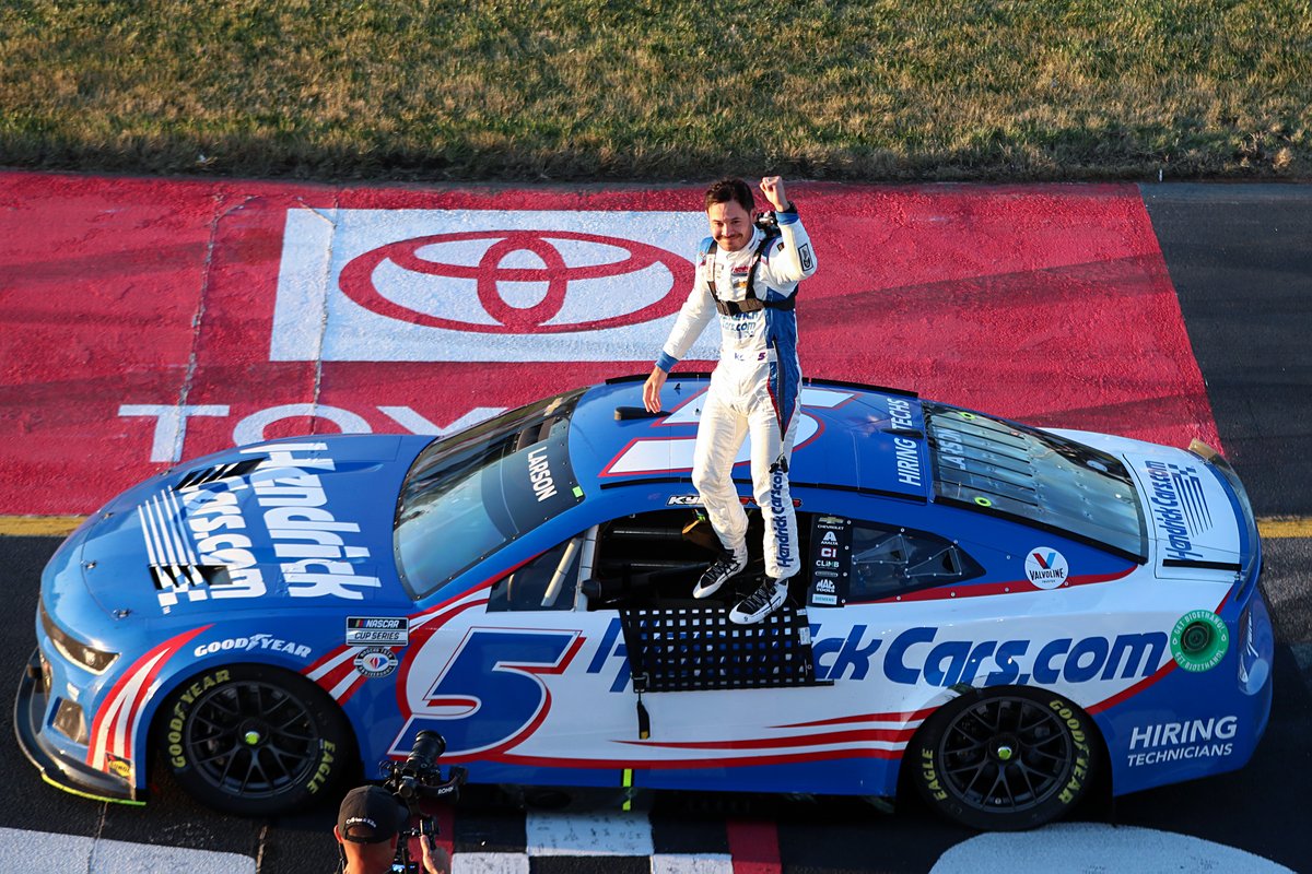 NASCAR tweet media