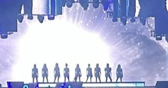 BraddersOt9's tweet photo. Pretty sure these cheeky lot understand and speak English more than they let on #Twice #Once #Jeongyeon #Sana #chaeyoung #Mina #Momo #Dayun #Jihyo #Nayeon #Tzuyu 🤔 I see the understanding expressions 😉 https://t.co/MJzHPRdsL6