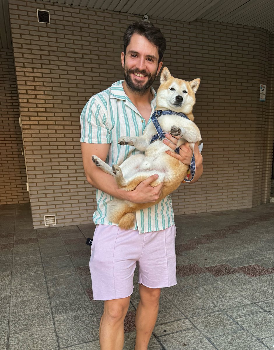 Charlie tweet media