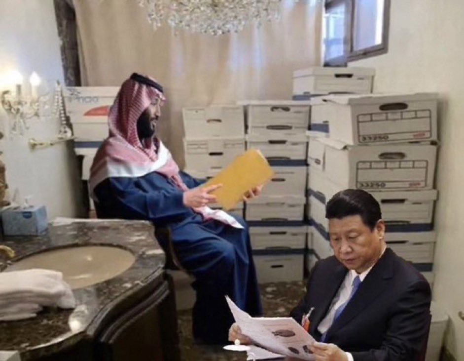 talkatone2016's tweet photo. Steve Mnuchin got $1 Billion from the Saudis, Jared Kushner got $2 Billion from the Saudis, The Saudis showed up at Bedminster for a Golf Game with Trump & Got what they paid for, We Got 43 Empty Top Secret Classified Document Folders.
#LockTrumpUp
#LockKushnerUp
#LockMnuchinUp https://t.co/8miToul1ua