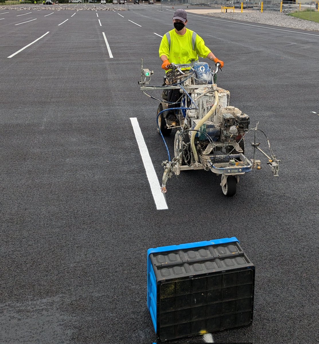 AG_Mayes's tweet photo. Last weekend, we came out of retirement for a big striping job! We still got it!

It was good book research for the story I'm editing.

#amwriting  #amwritingromance #amediting #magicbetweenthelines #parkinglotpainting #parkinglotstriping #paranormalromance #parkinglotparty https://t.co/M4zLF1BrhC
