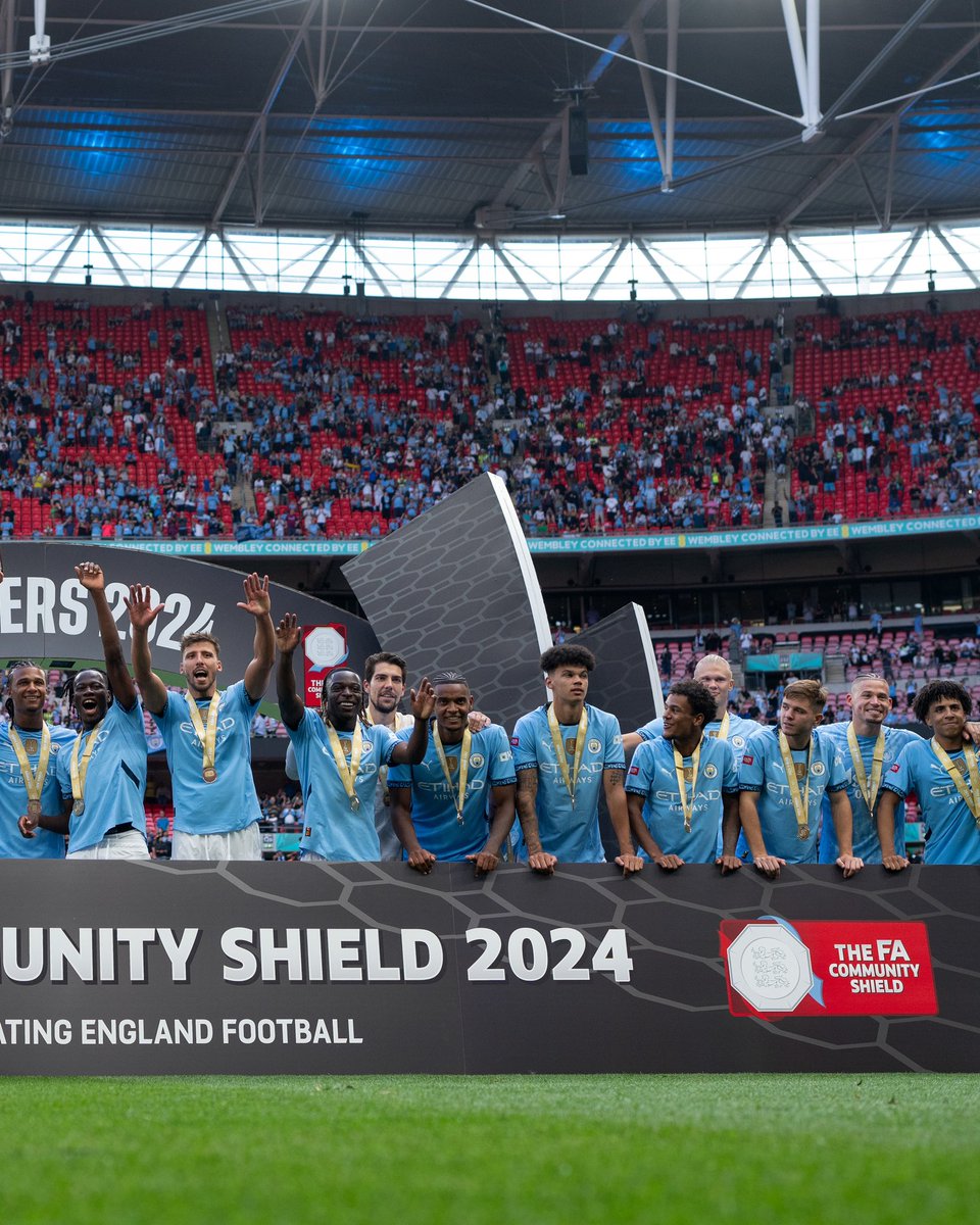 The best way to start a season - winning a trophy! 🏆🩵

#mancity | #communityshield