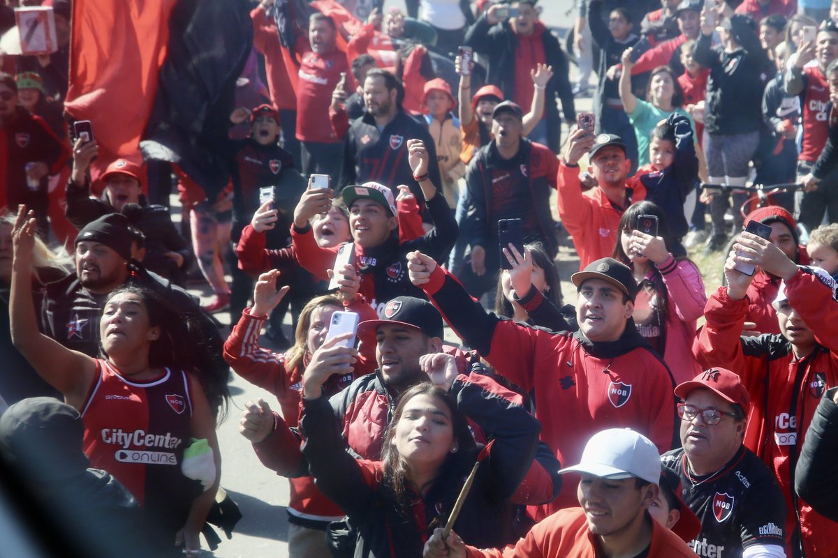 Vivo para la Lepra, ¡lo que más quiero! ❤️🖤

💪🏼 Todos juntos