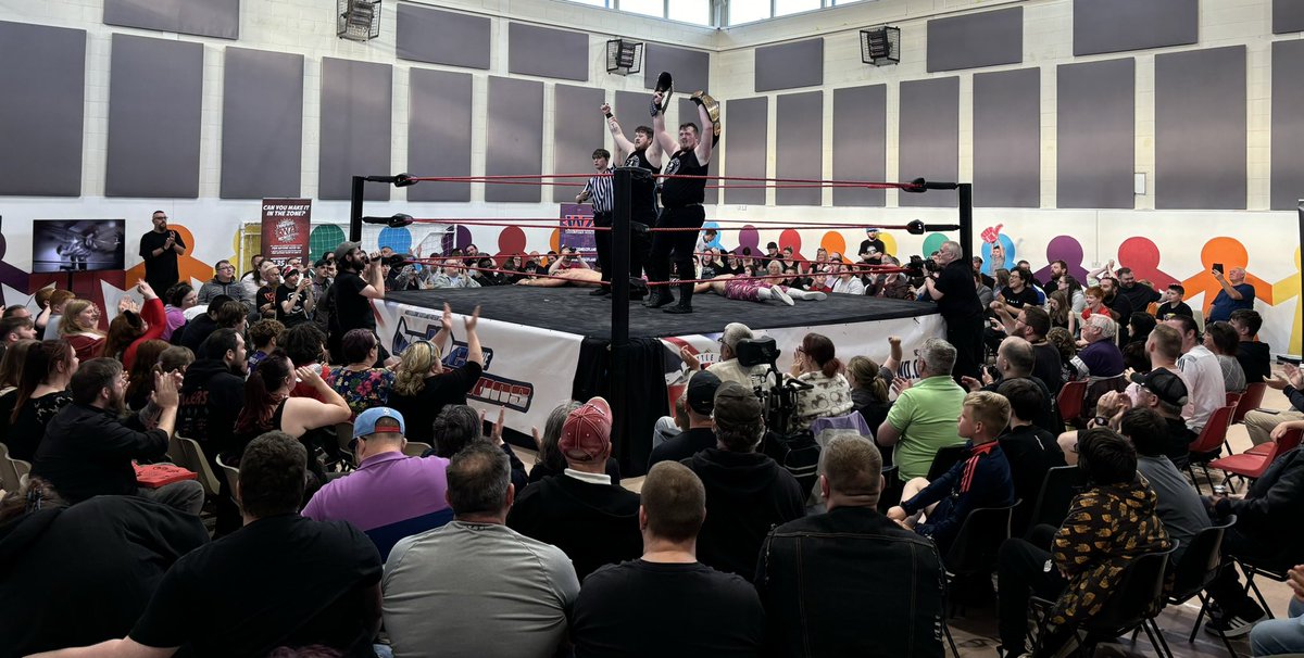 WrestleZone tweet media