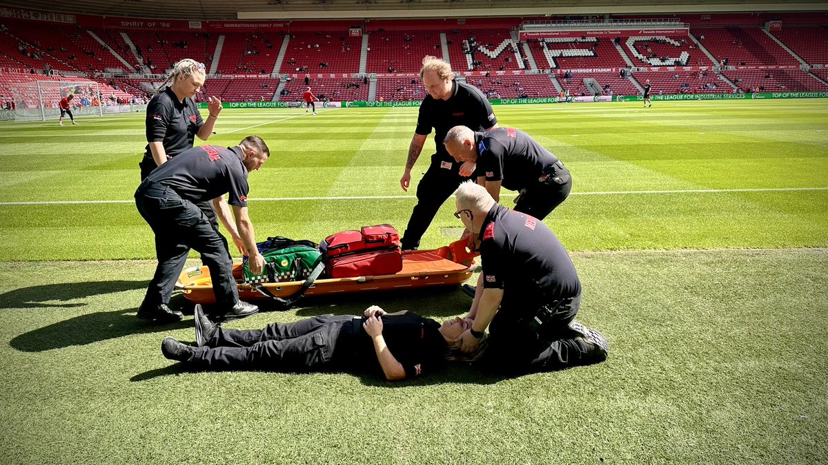 MarkColledge92's tweet image. Great day at @Boro for their first match of the season. Had the privilege of working as operational command (bronze) 🚑⚽️
@CIPHERMC #Paramedic #Event #Professional #OneTeam #OperationalCommand