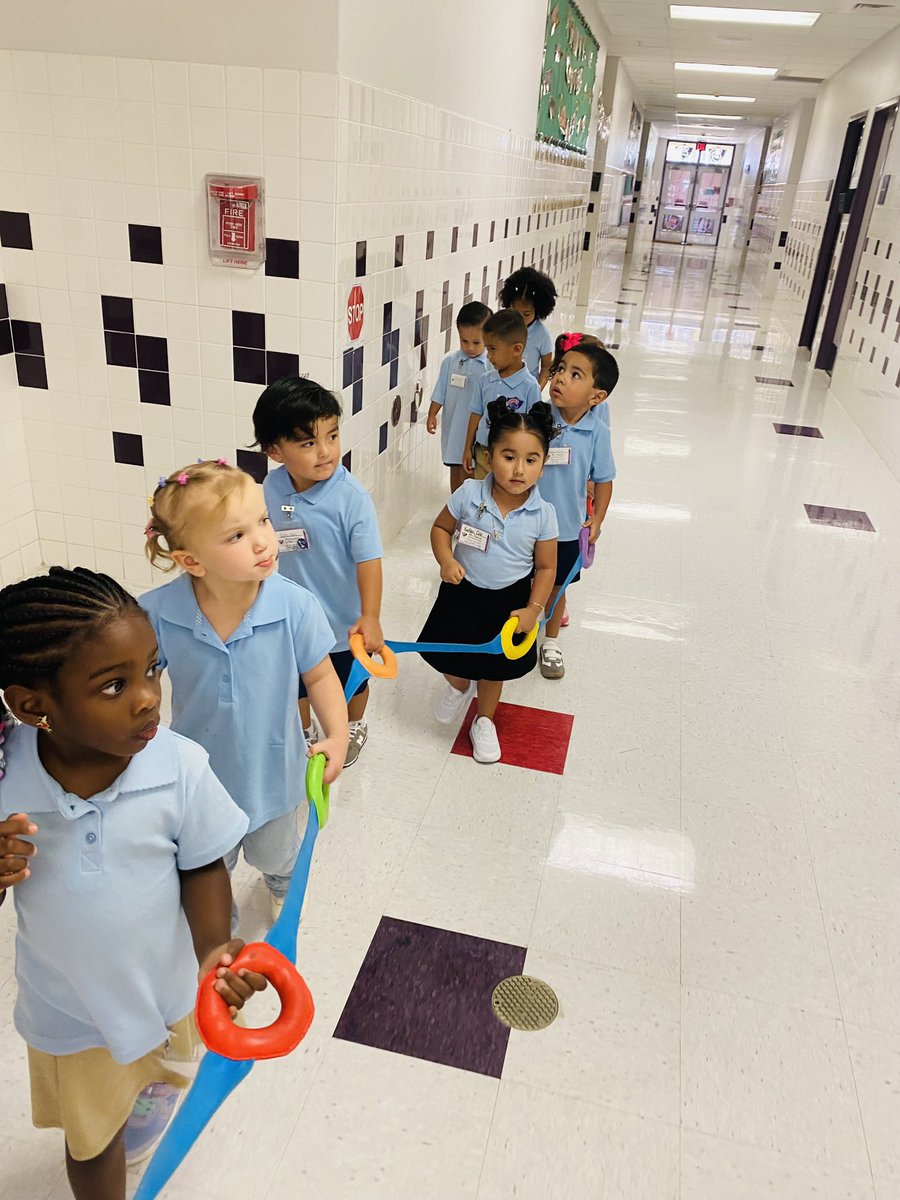 RoseTheriot_IES's tweet image. I’m so proud of my little Pk3 students! 🥰We had a fabulous first week of school🏰🧡💜 #YouMeRIE #AllIn #ItsAnItuarteThing