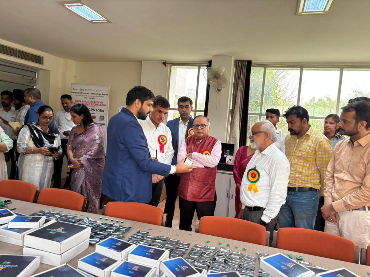 iitrpr's tweet image. Excited to announce the inauguration of the 6th AWaDH Cyber-Physical Systems (CPS) Lab at BFCET, Bathinda in collaboration with IIT Ropar! Supported by @IndiaDST, this cutting-edge facility will drive tech innovation and skill development in the region. #AWaDH #CPSLab #Innovation