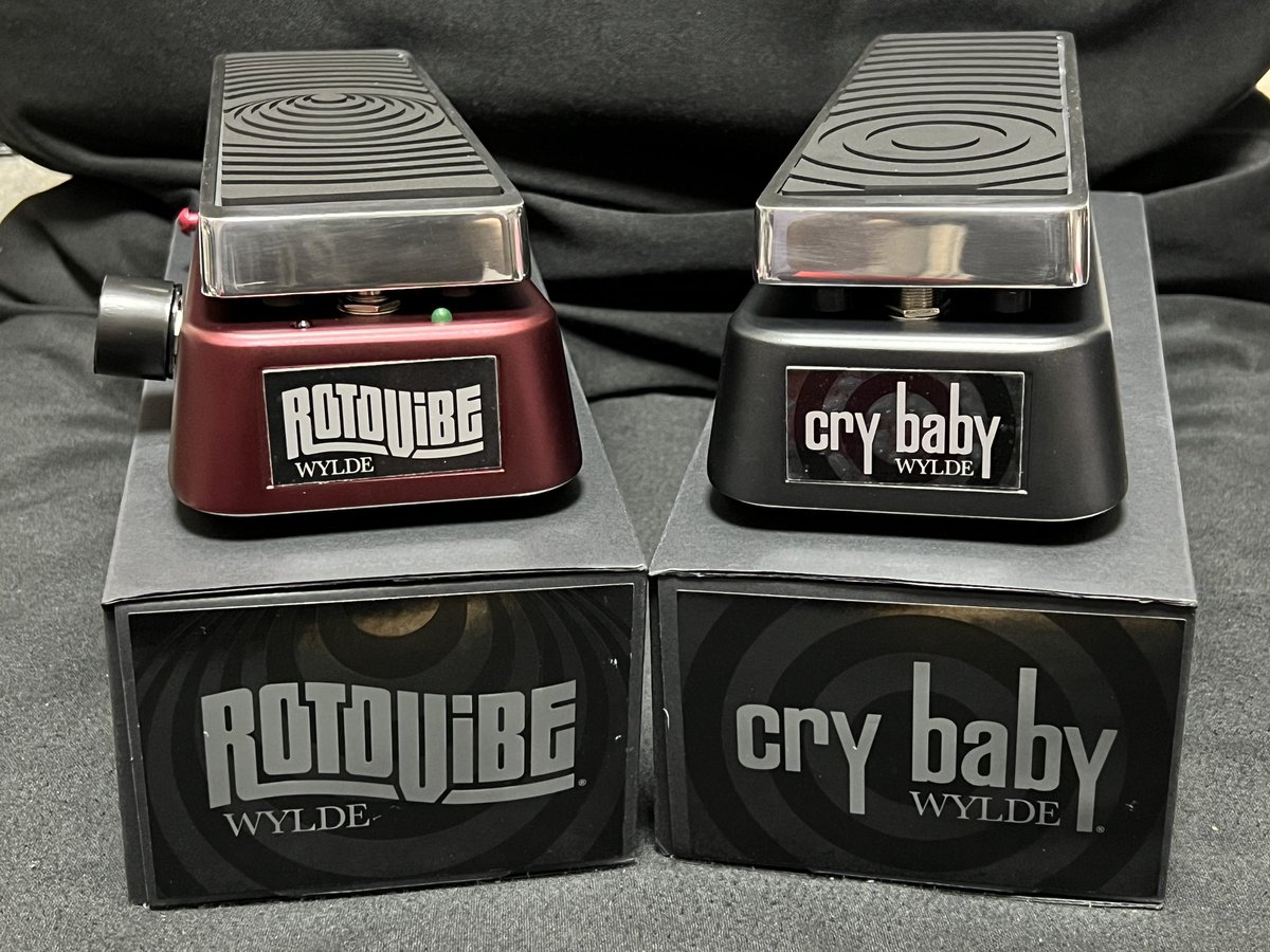 SDMF_Inc's tweet photo. 取り急ぎ、
My New Gear‼️
Jim Dunlop
WA45 Wylde Audio Cry Baby Wah
&
Jim Dunlop
WA357 Wylde Audio Rotovibe
また後日、
それぞれBlogにしま〜
@ZakkWyldeBLS @WyldeAudio
@JimDunlopJP @moridaira_mi
#ZakkWylde #WyldeAudio
#WyldeAudio #JimDunlop
#WA45 #WA357 #ザックワイルド https://t.co/uPriuvlu33